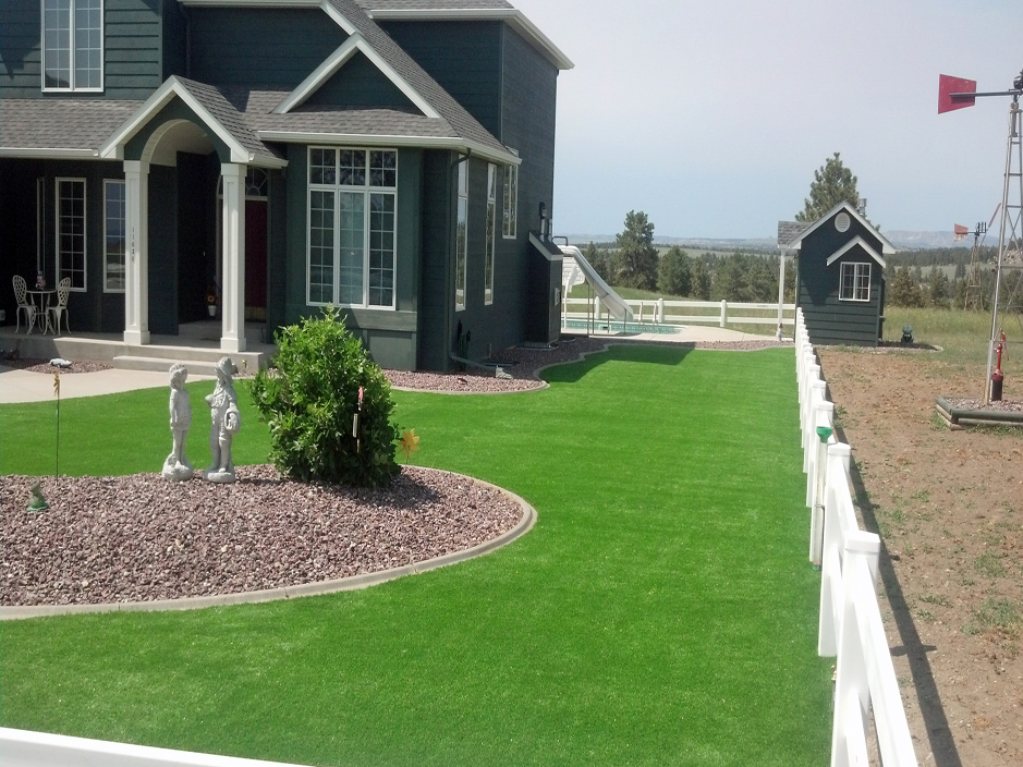Artificial Grass: Fake Turf Waelder, Texas Home And Garden, Front Yard Ideas