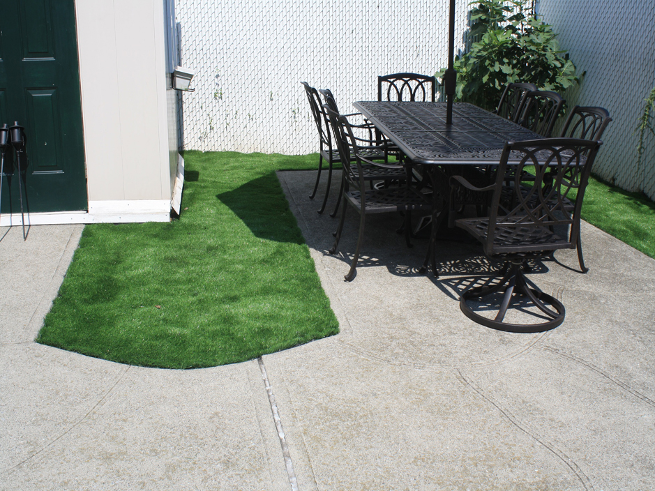Artificial Grass: Outdoor Carpet Sienna Plantation, Texas City Landscape, Small Backyard Ideas